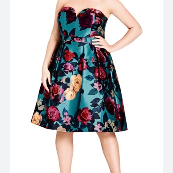 City Chic Dresses & Skirts - NWT City Chic Floral Party Dress